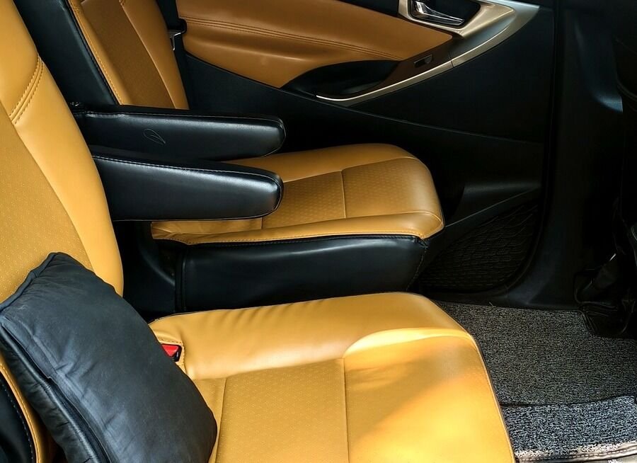 Pune to Shirdi Innova Crysta cab by Gest Travels